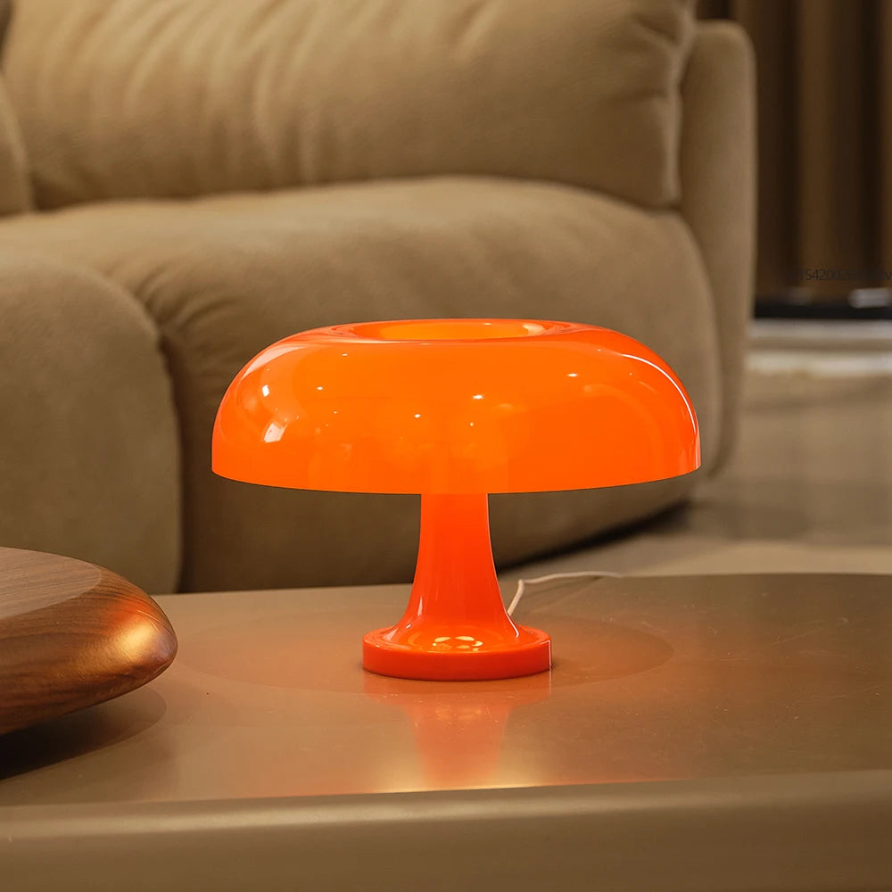 Classic Mushroom Table Lamp – Modern Bauhaus design, perfect for bedroom, bedside, or decorative lighting.
