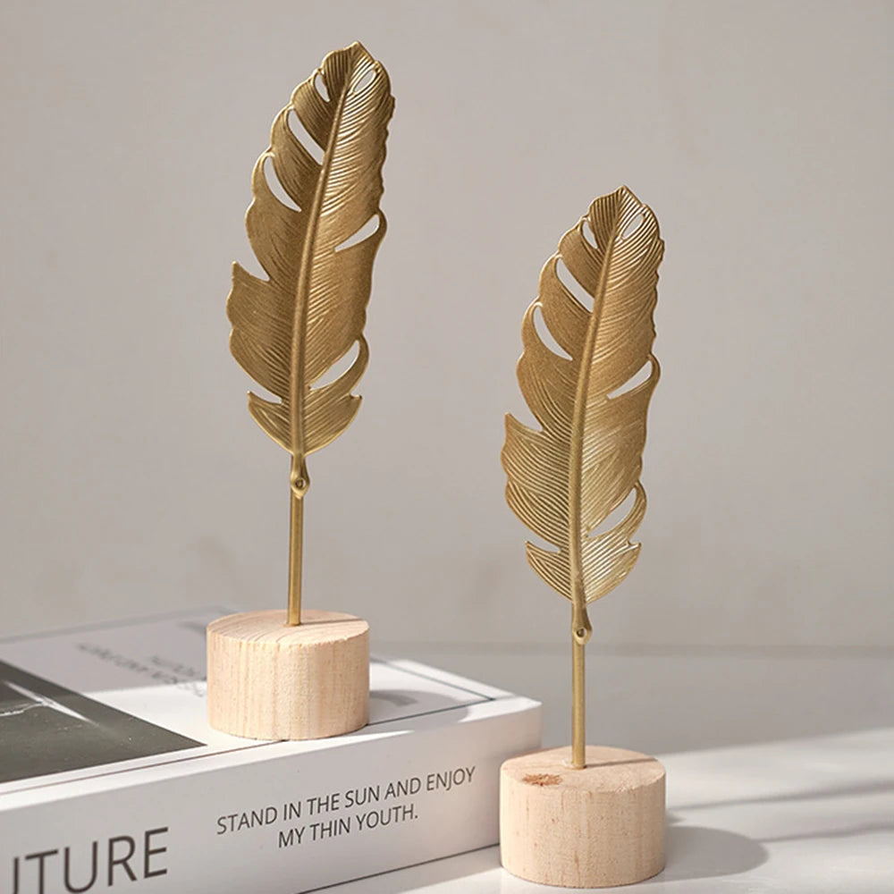 Nordic Gold Ginkgo Leaf Sculpture – Elegant home décor ornament for living room or office.